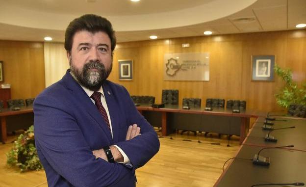 entrevista a javier peinado secretario general de creex y de fundacion cresem[1]